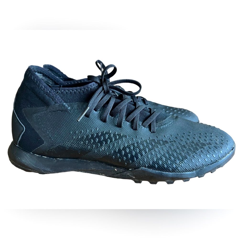 adidas Predator Accuracy.3 TF indoor cleat men’s‎ 10.5.